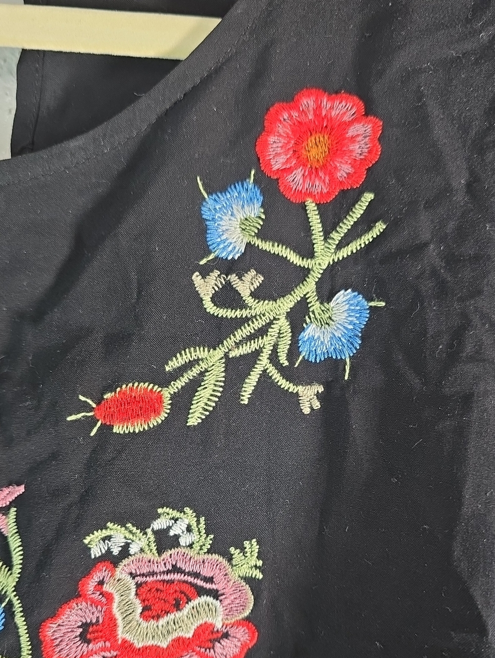 Philosophy Black Floral Embroidered Long-Sleeve Tunic Dress - Picture 4 of 8